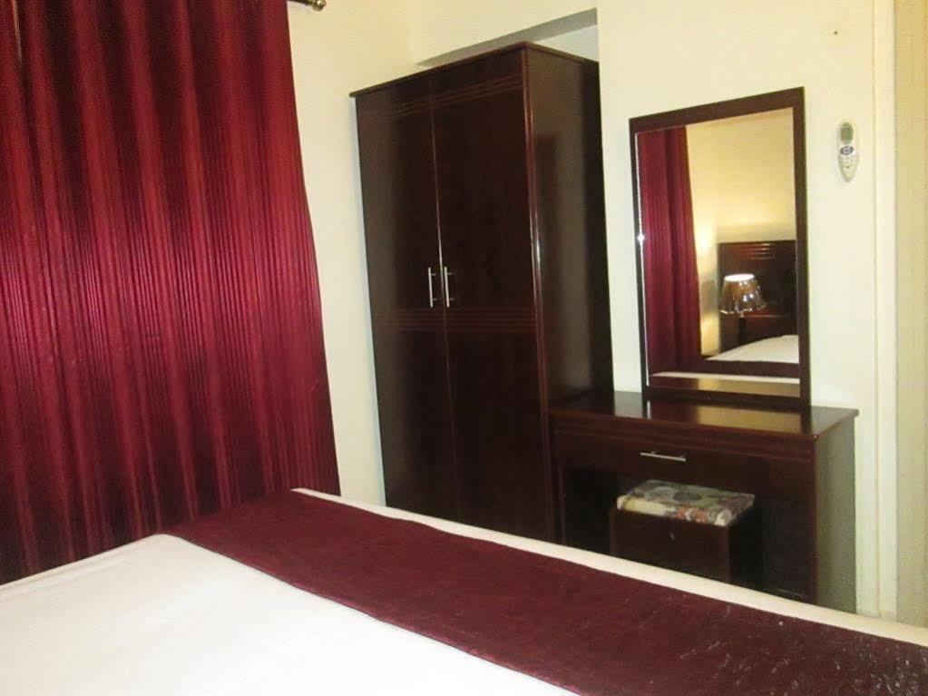 Al Sharq Hotel - Baithans Sharjah Exterior foto